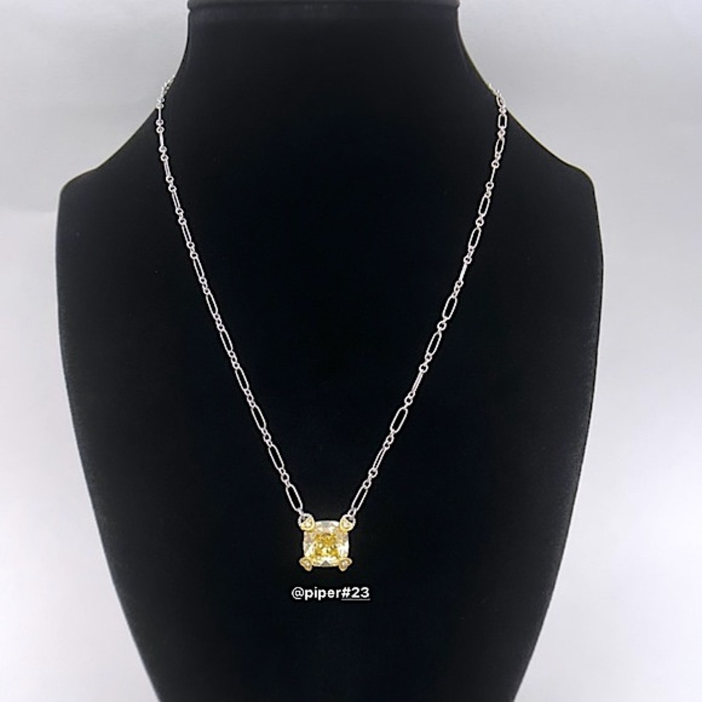 Judith Ripka Canary Crystal & Diamond JR TWO Linen Pendant Fancy-link Necklace - Picture 6 of 12